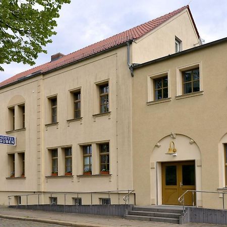 Hostel In Губен Екстер'єр фото