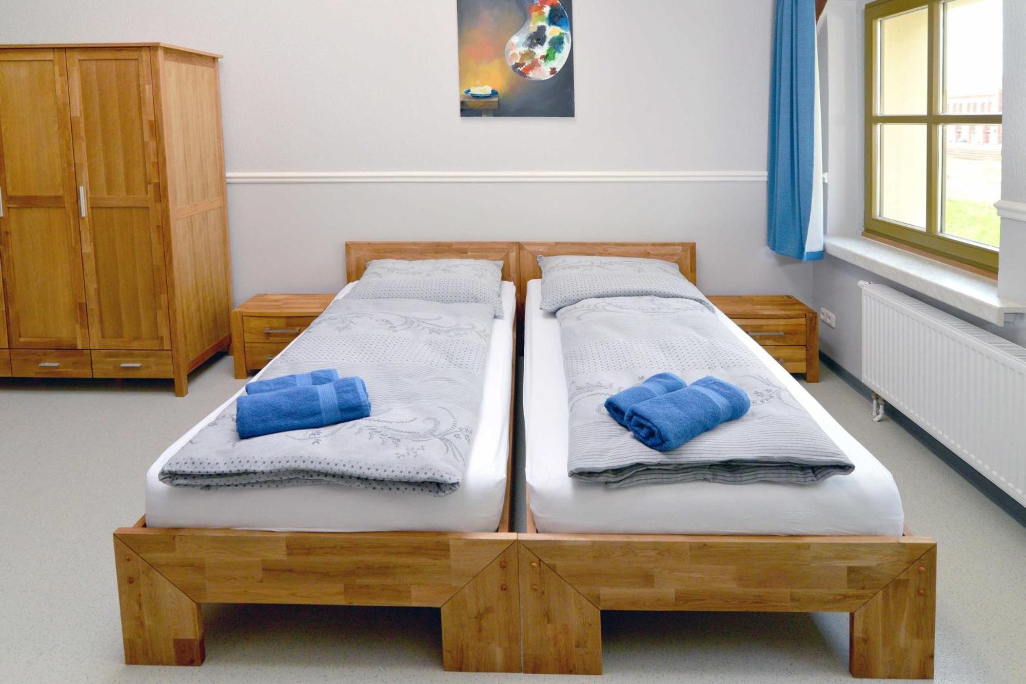 Hostel In Губен Екстер'єр фото