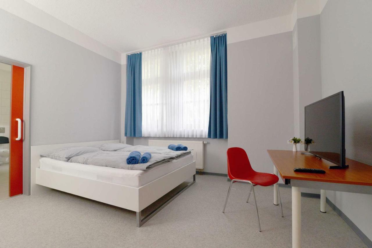 Hostel In Губен Екстер'єр фото